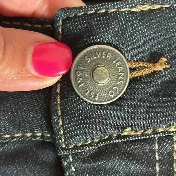Silver 36w/31 L jeans excellent like‎ new dark blue stretch comfortable fit - Picture 2 of 6